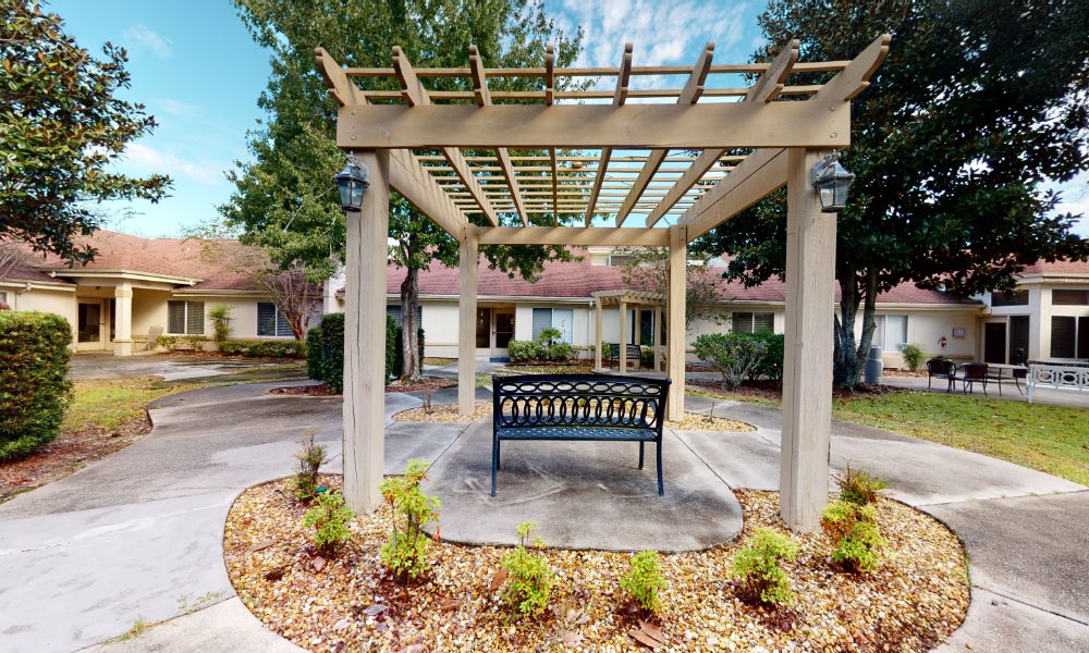 Lady Lake Specialty Care Center and Rehab photo 7
