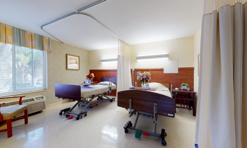 Lady Lake Specialty Care Center and Rehab photo 8