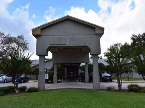Lanier Rehabilitation Center photo 1