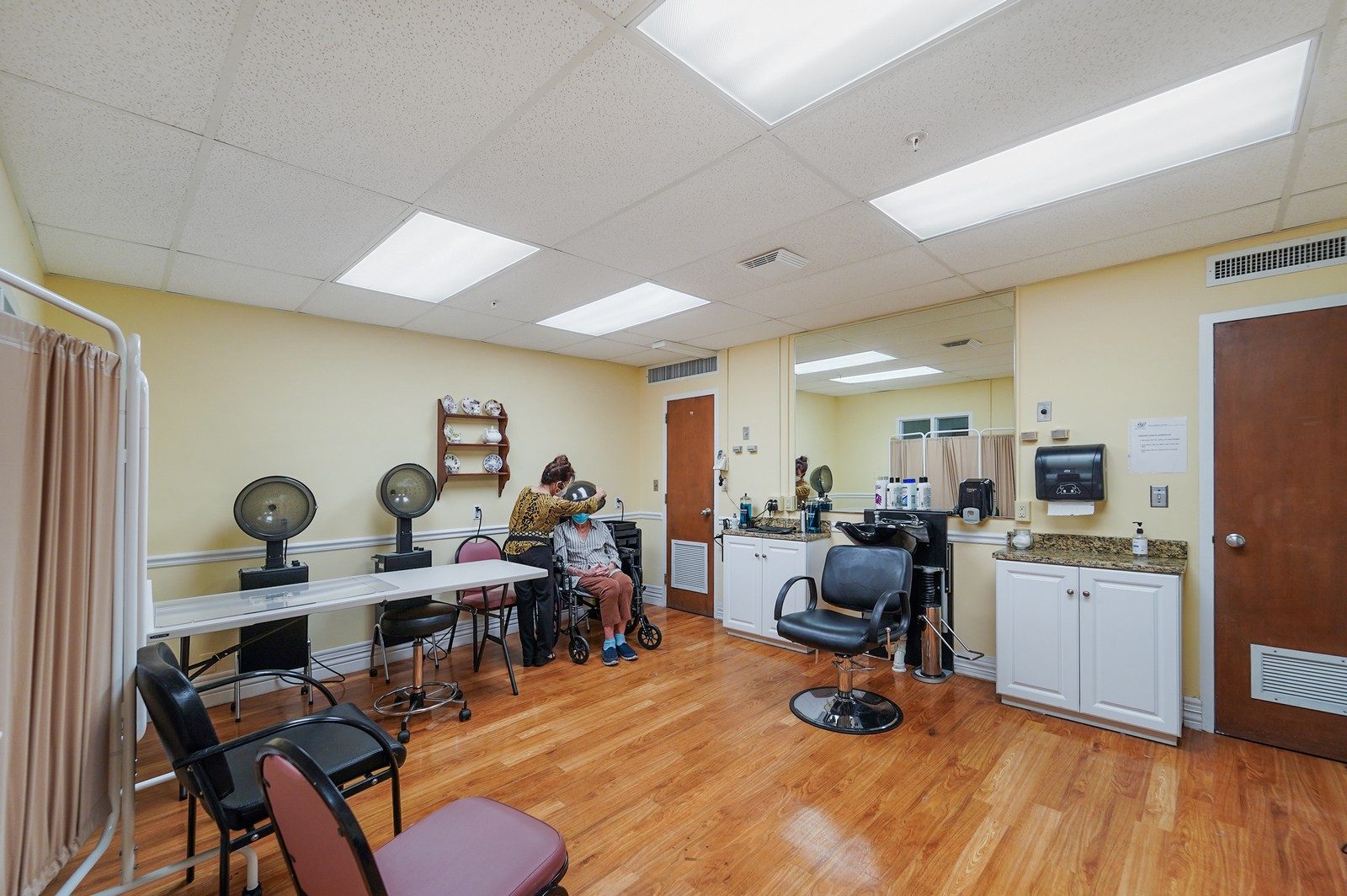 Pearl at Fort Lauderdale Rehabilitation and Nursing Center, the photo 3