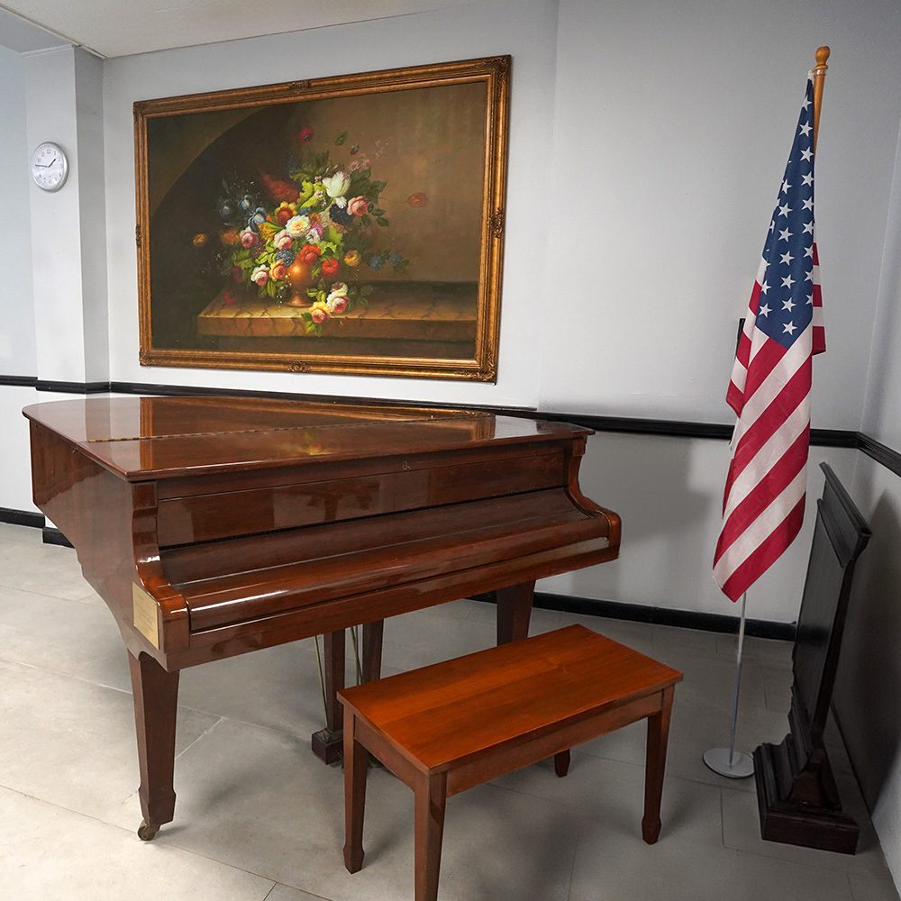 Menorah House photo 5