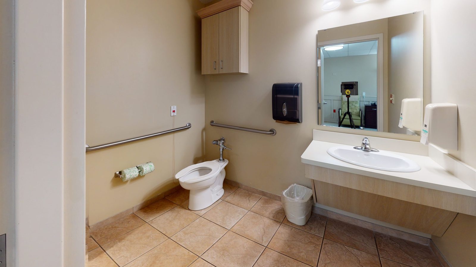 The Lodge Healthcare and Rehabilitation Center photo 5