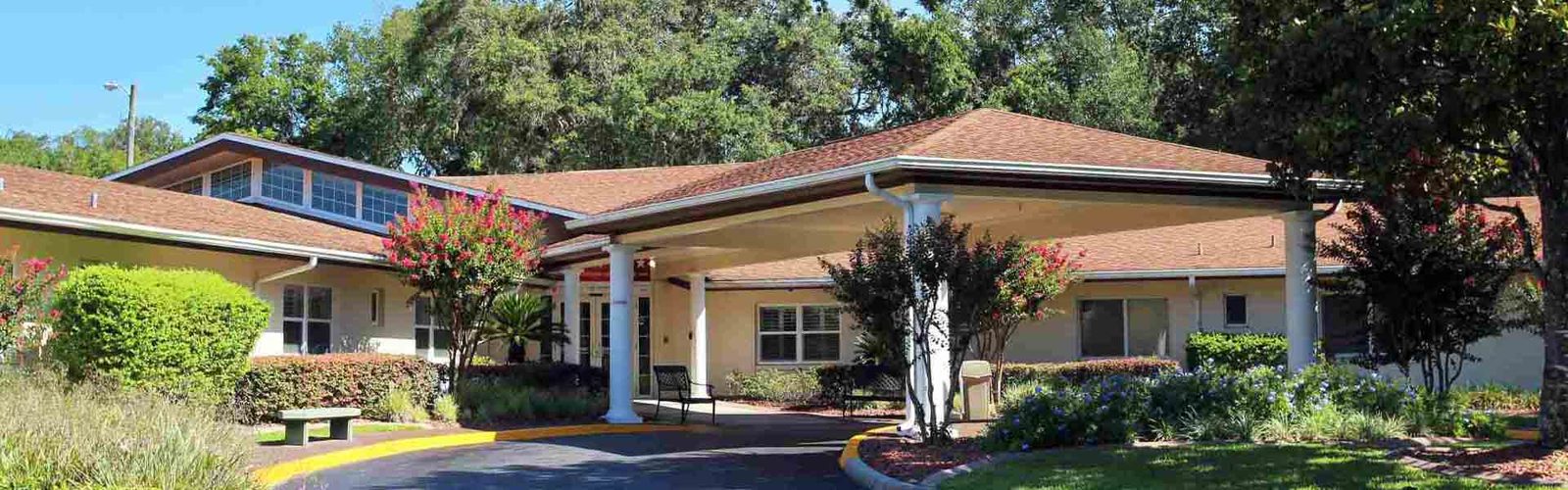The Lodge Healthcare and Rehabilitation Center photo 9