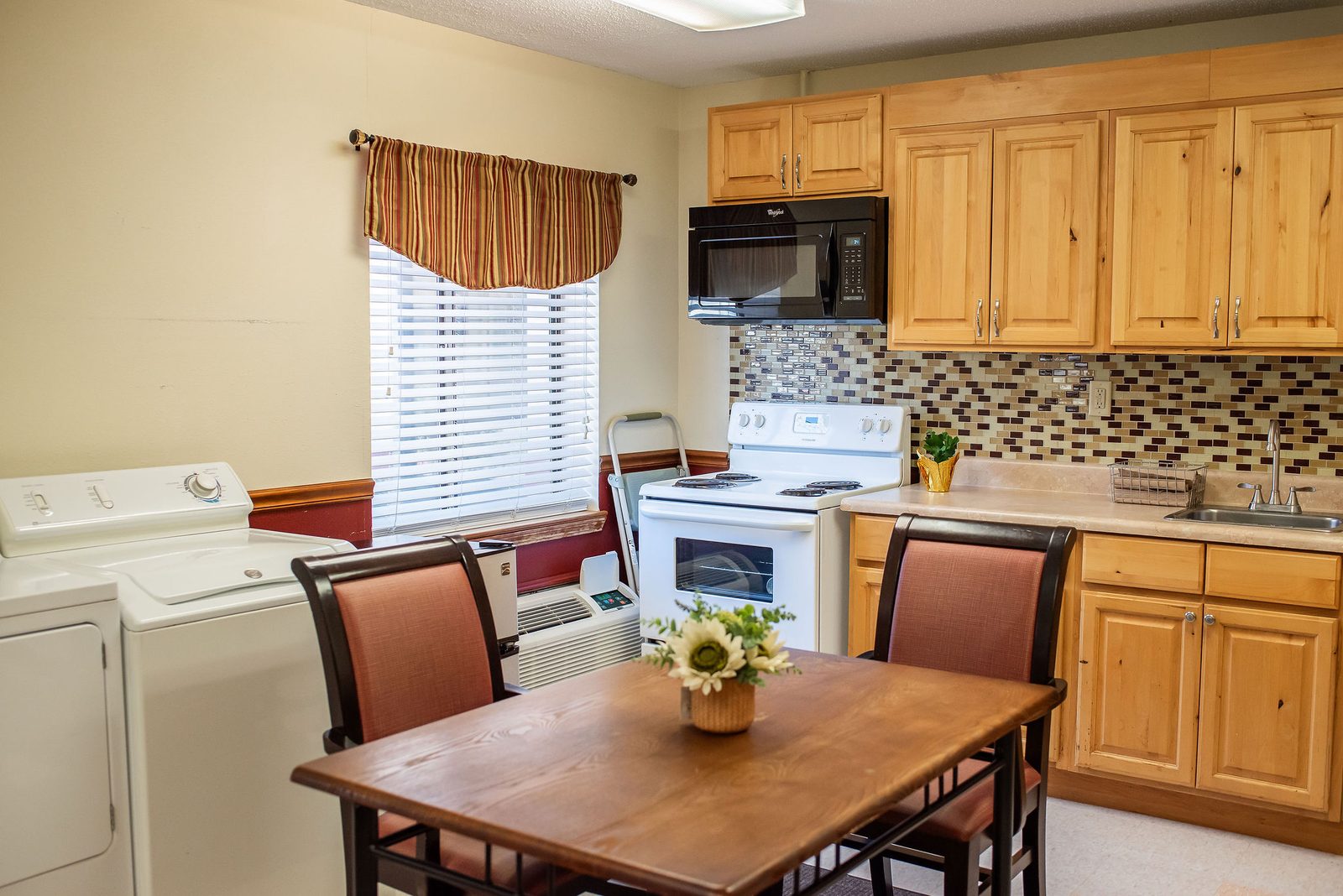 Silvercrest Rehabilitation By Harborview photo 5