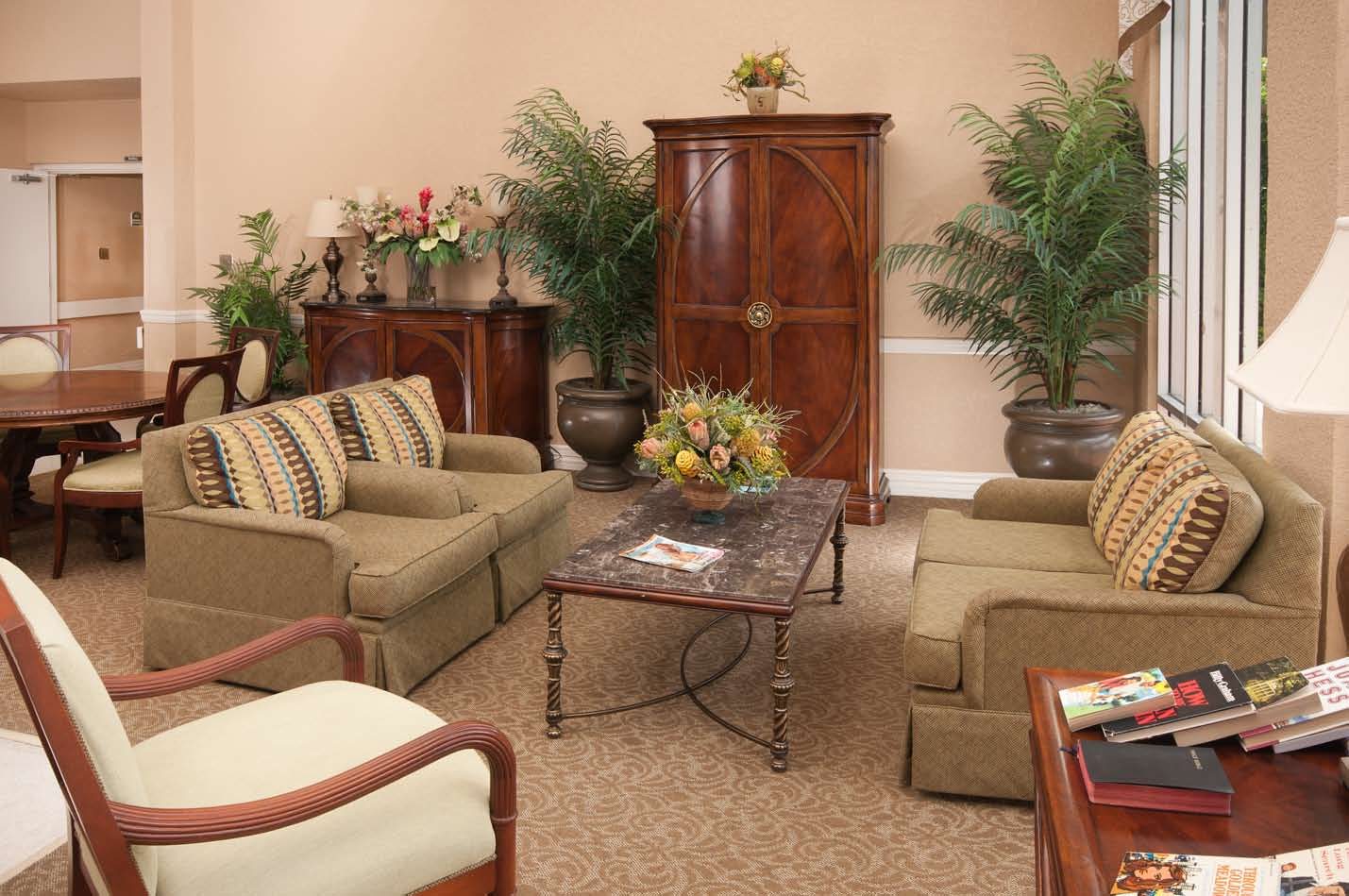 Valencia Hills Health And Rehabilitation Center photo 1