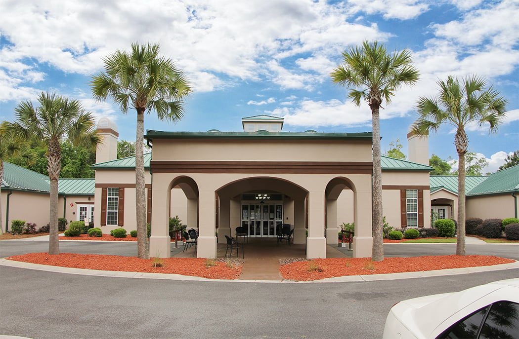 Magnolia Manor of Columbus Assisted Living photo 4
