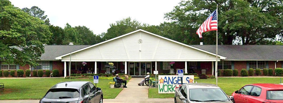 Roswell Nursing & Rehab Center photo 2