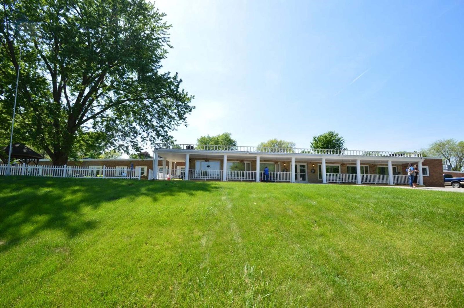 Bedford Nursing & Rehab Center photo 1