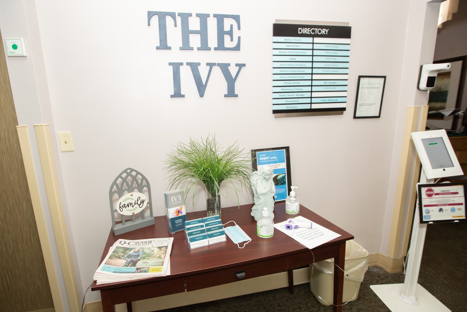 Ivy at Davenport photo 5