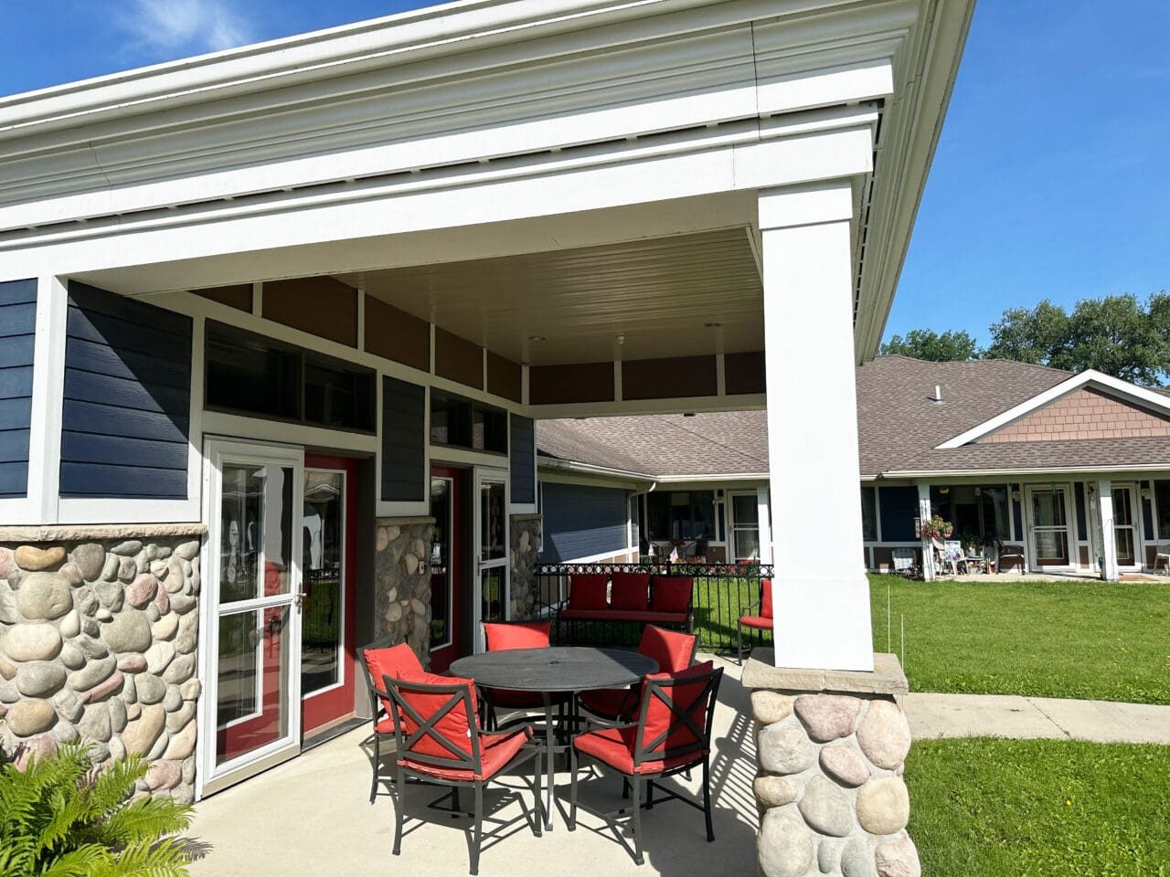 Hampton Health Care Center photo 2