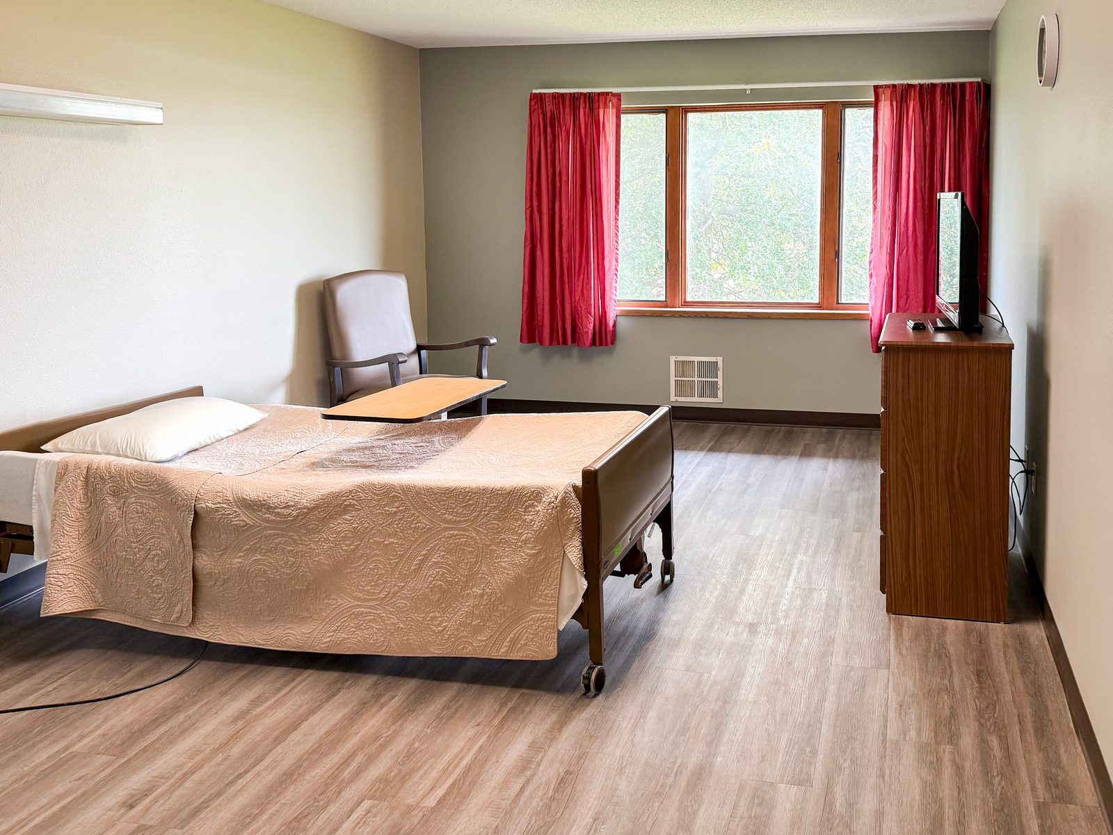 New Hampton Care Center photo 1