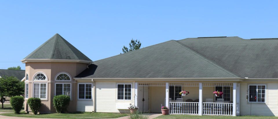 River Hills Village In Keokuk photo 1