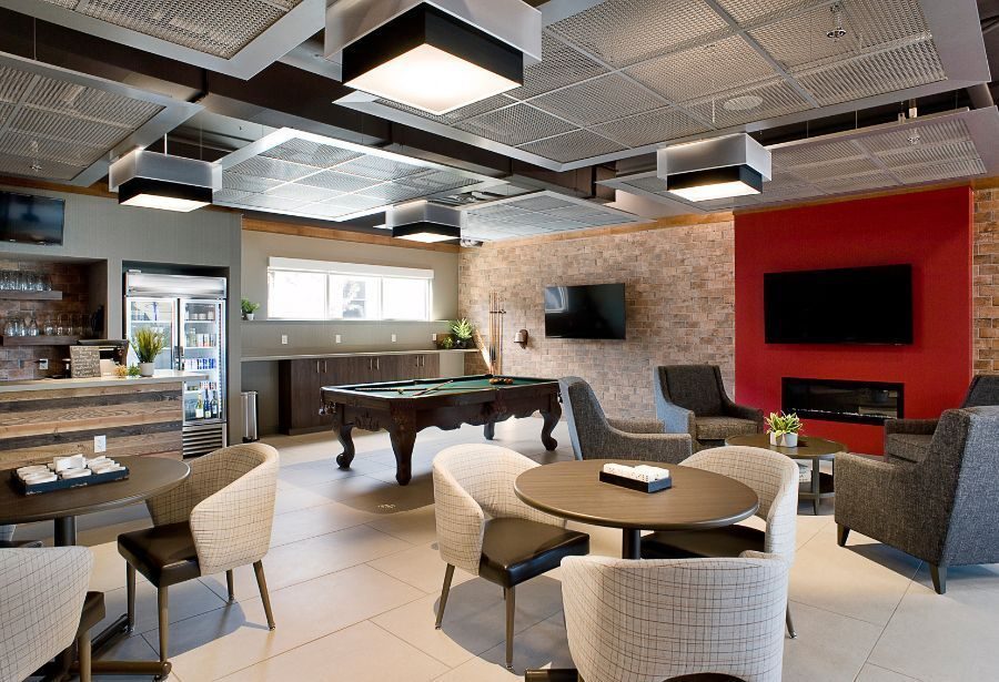 Crown Pointe Estates Care Center photo 2