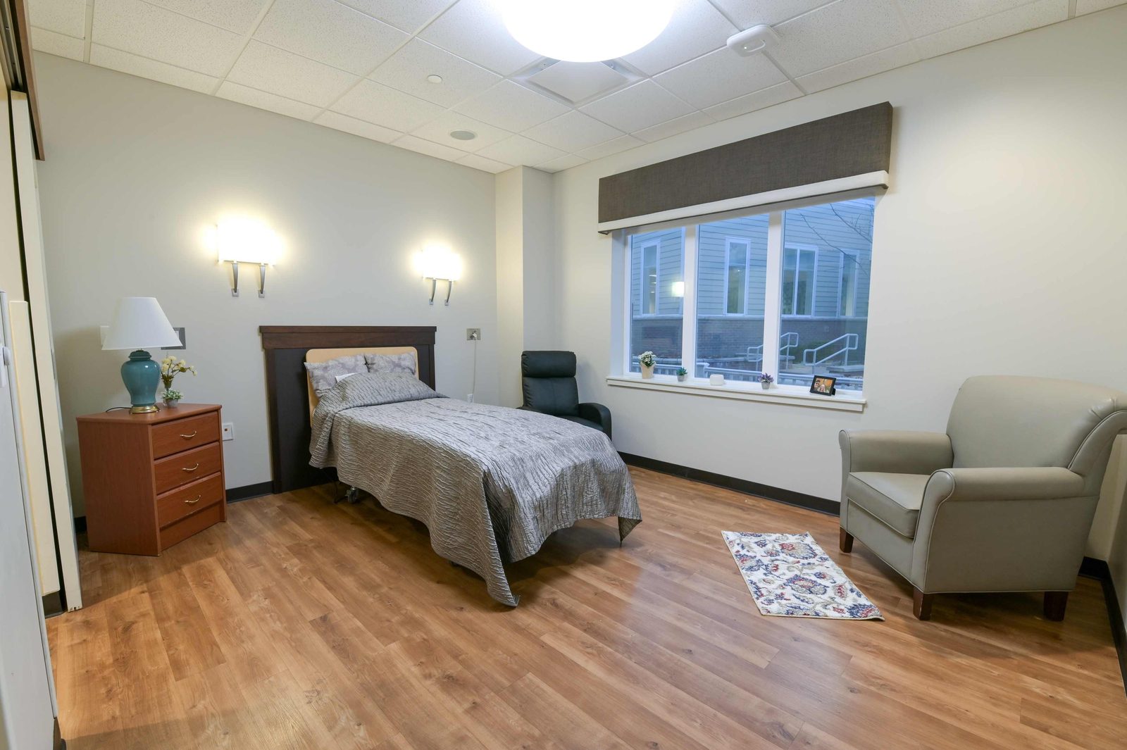 The Alverno Health Care Center photo 1
