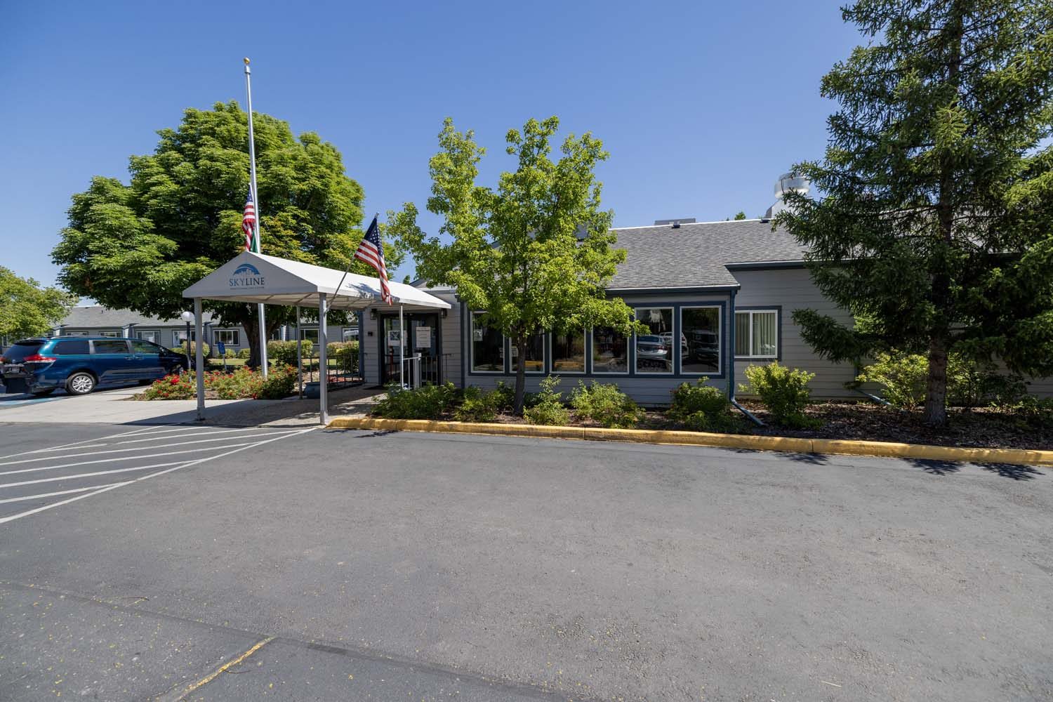 Skyline Transitional Care Center photo 1