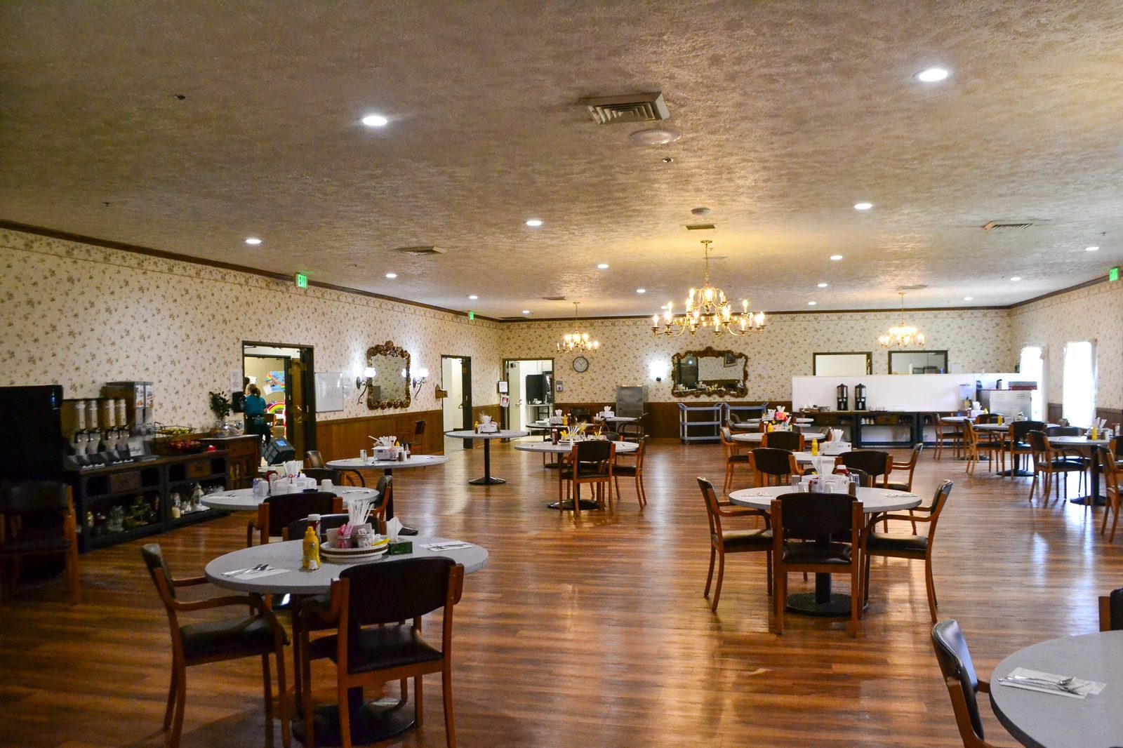 Royal Plaza Ret & Care Center LLC photo 1