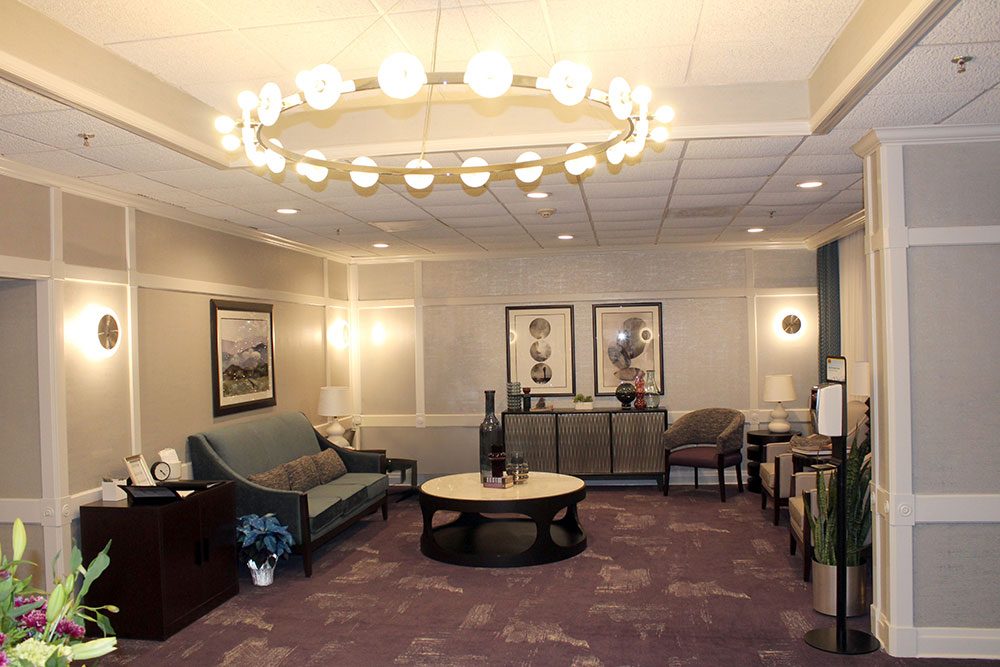 Alden Poplar Creek Rehab & Healthcare Center photo 4