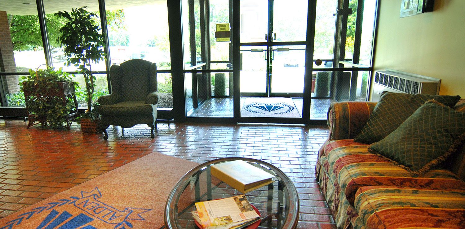 Alden Terrace Of Mchenry Rehab photo 3
