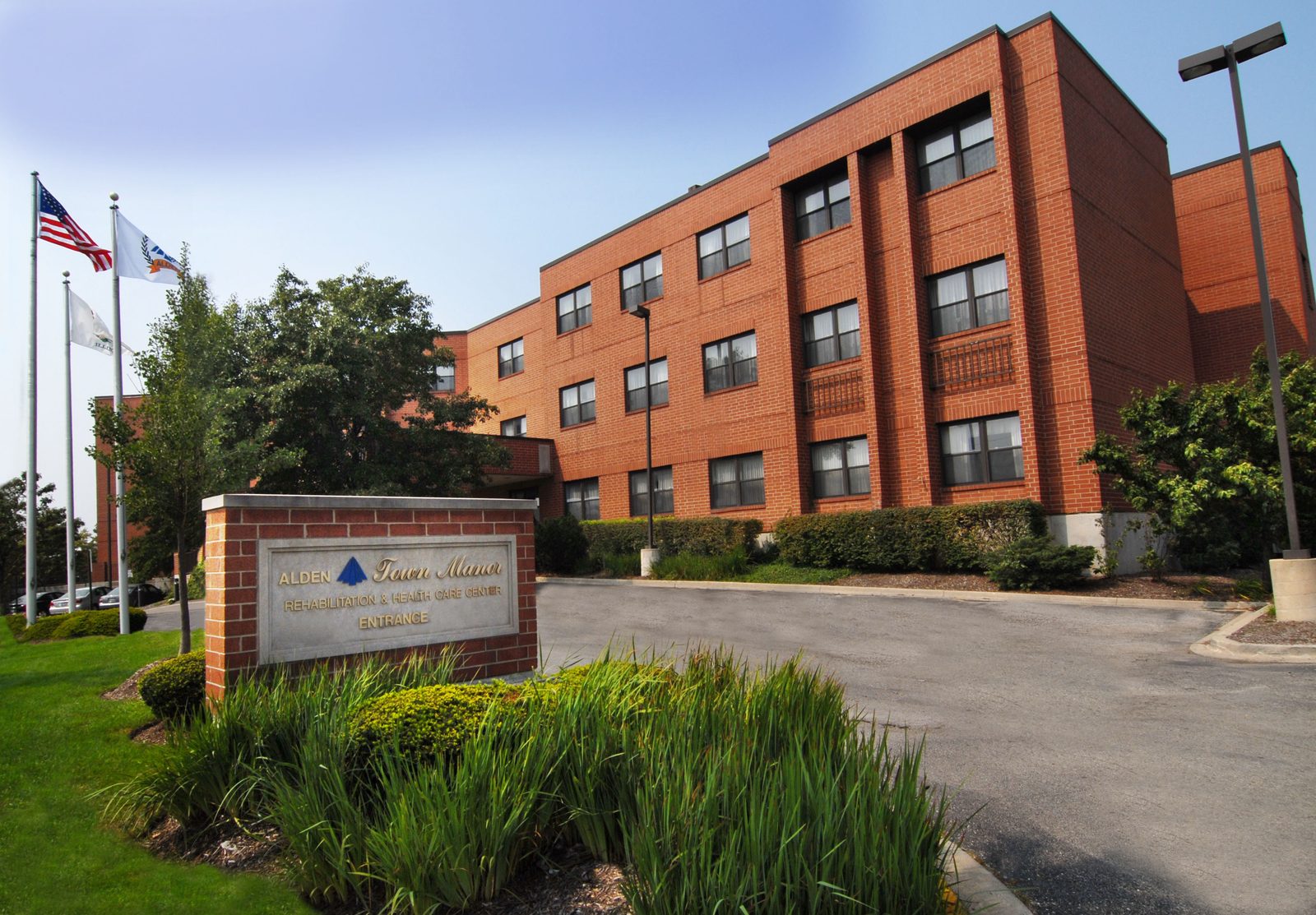 Alden Town Manor Rehab & Healthcare Center photo 4