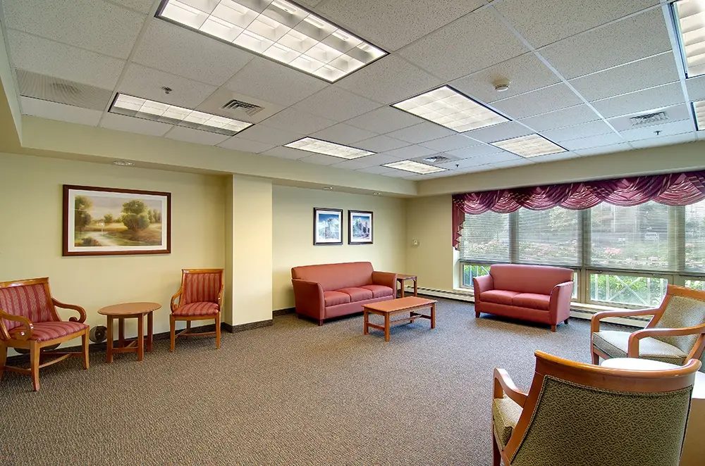 Senior Suites of Auburn Gresham photo 5