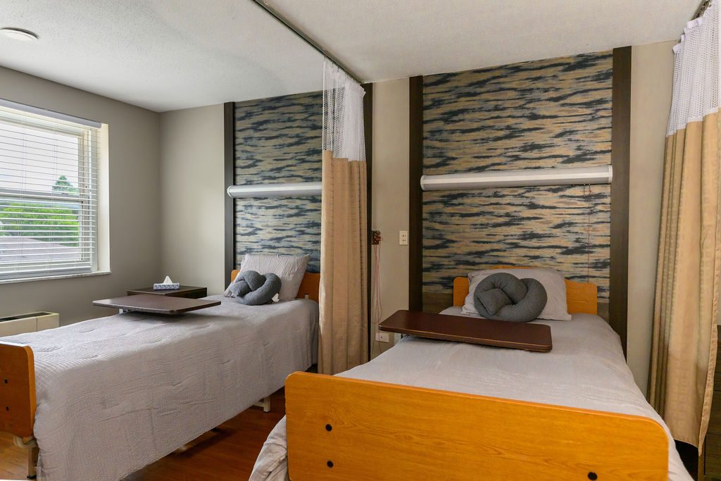 Amberwood Care Center photo 4