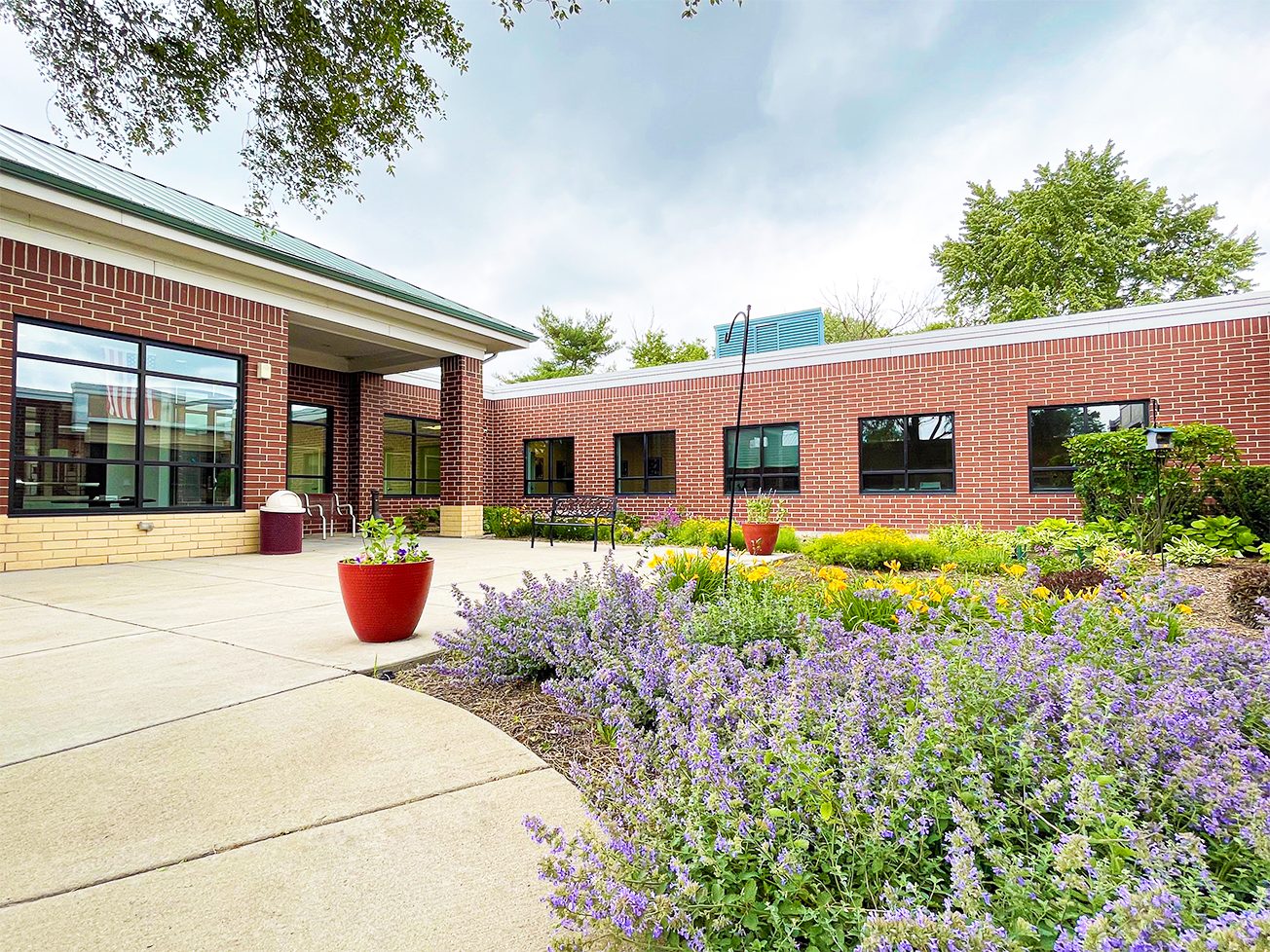 Beecher Manor Nrsg & Rehab Center photo 3