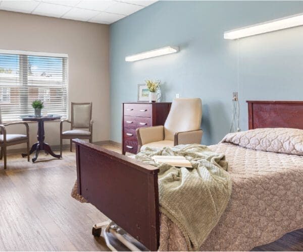 Franklin Grove Nursing Center photo 4