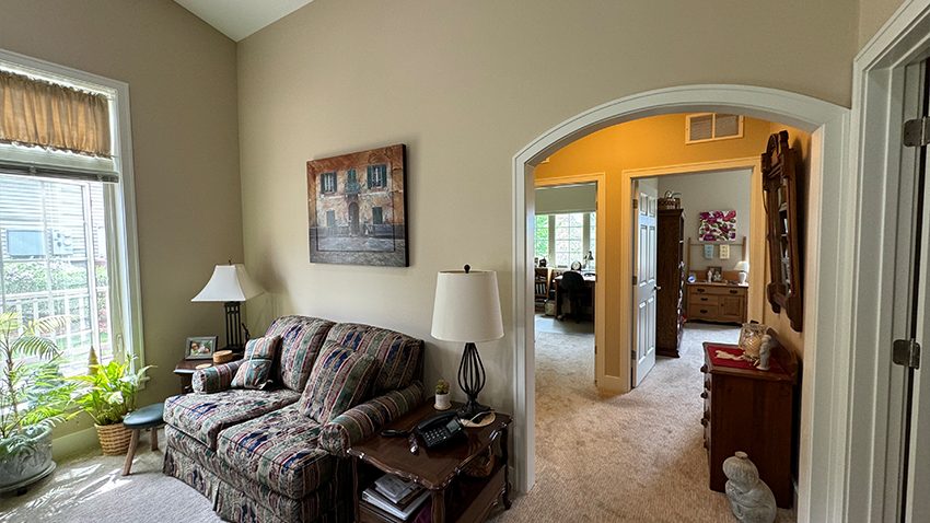 Friendship Manor photo 4