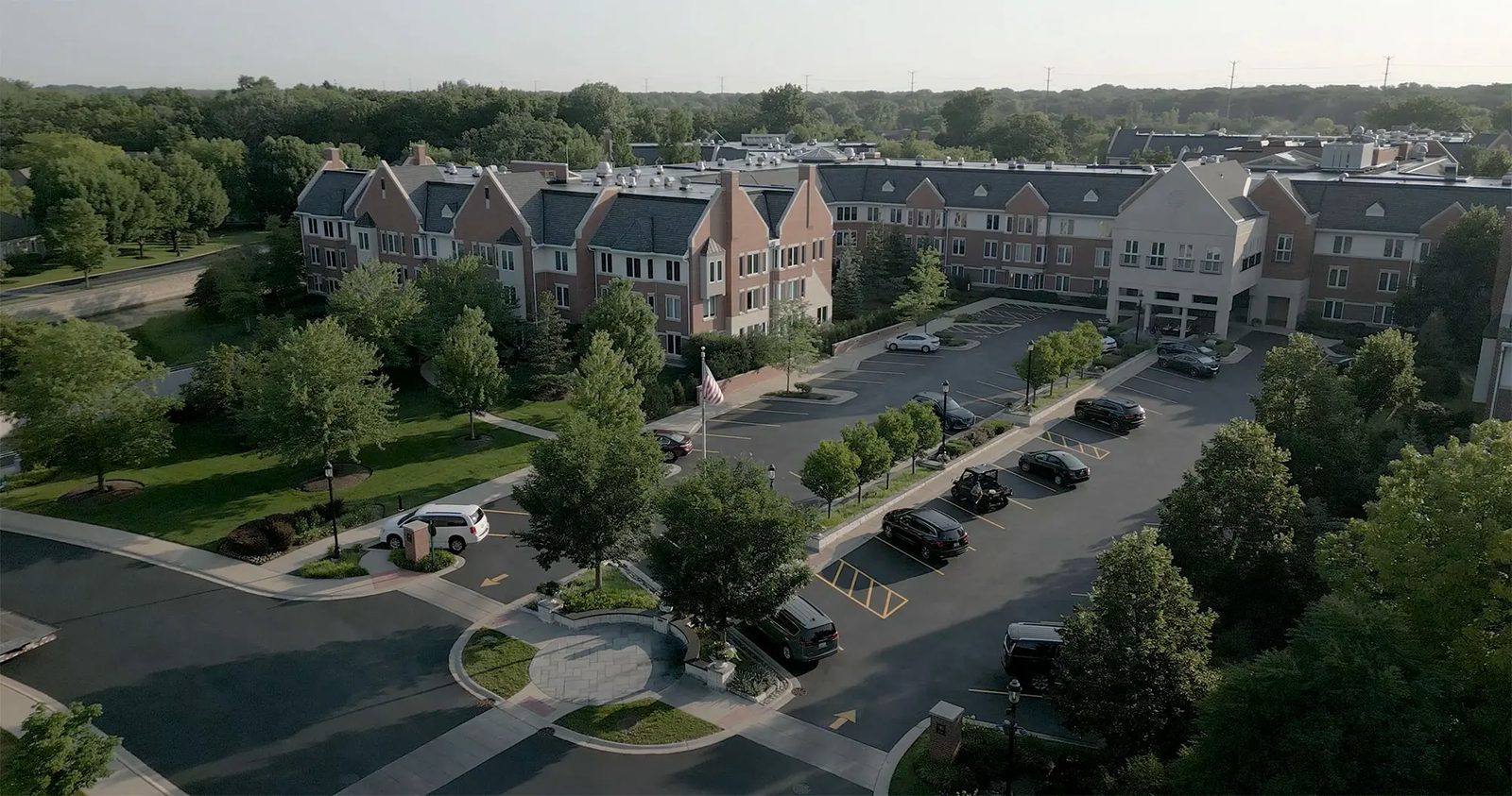 Lake Forest Place photo 1