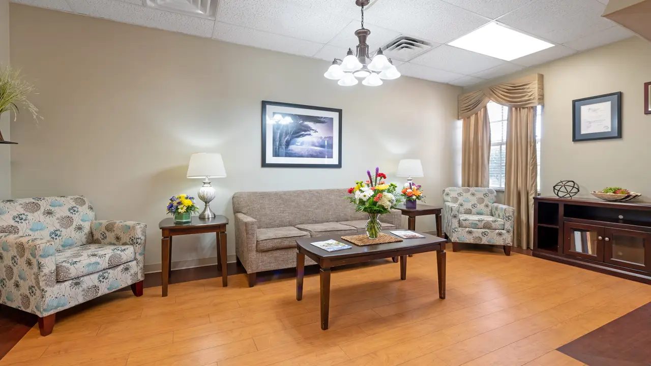 Lakeland Rehab & Healthcare Center photo 1