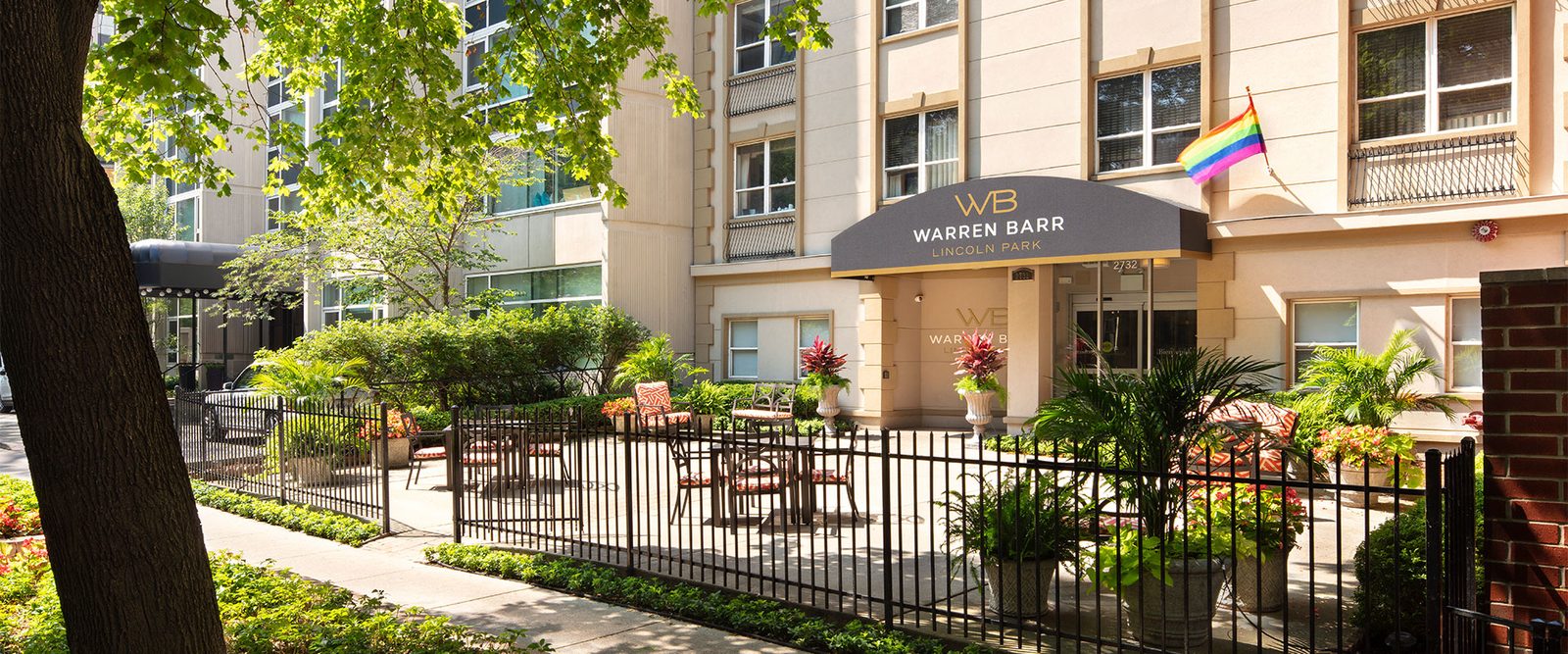 Lincoln Park Terrace photo 1