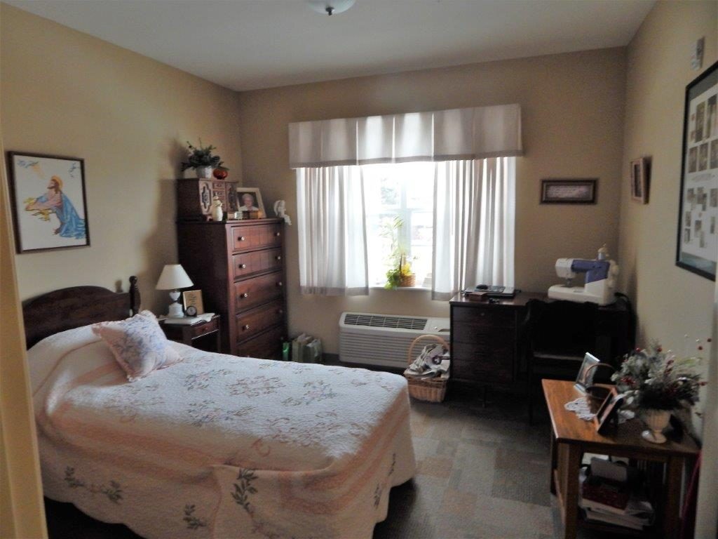 Resthave Home-Whiteside County