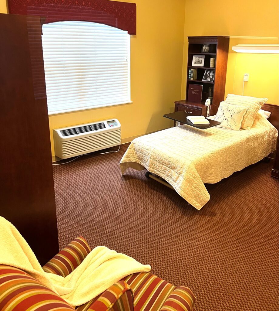 Amber Manor Care Center photo 3