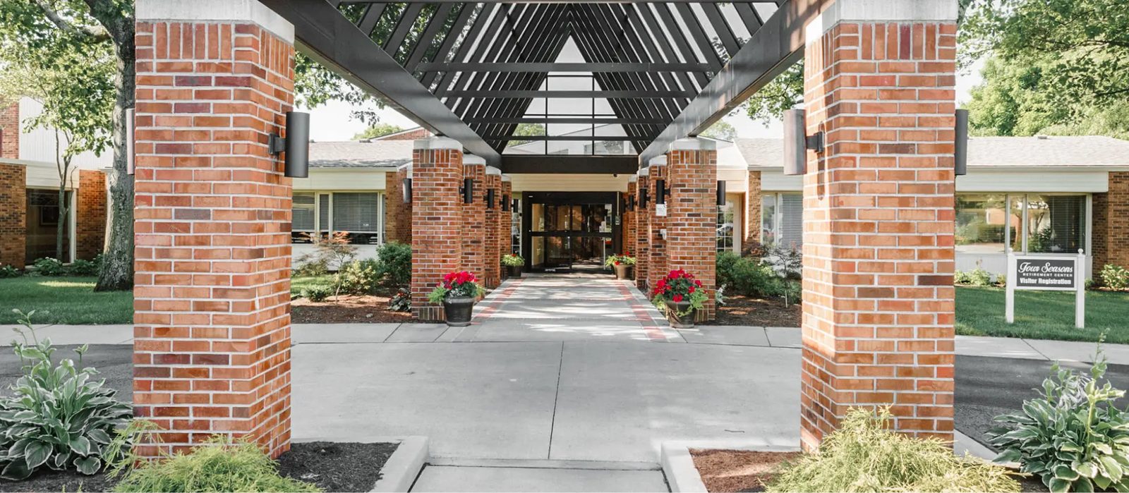 Four Seasons Retirement Center photo 1
