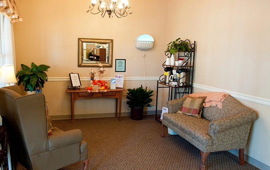 Glenbrook Rehabilitation & Skilled Nursing Center photo 5