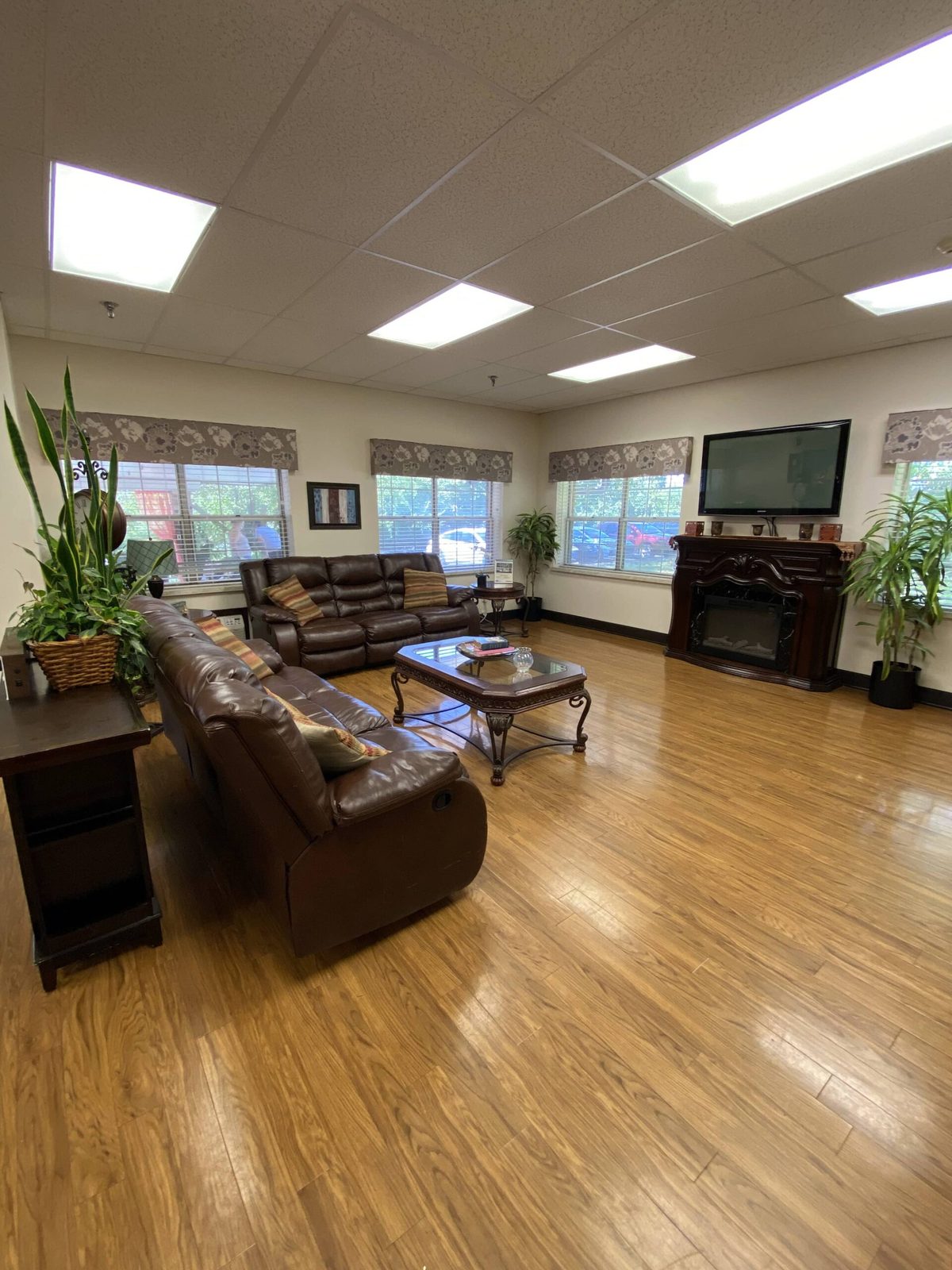 Brickyard Healthcare - Bloomington Care Center photo 3