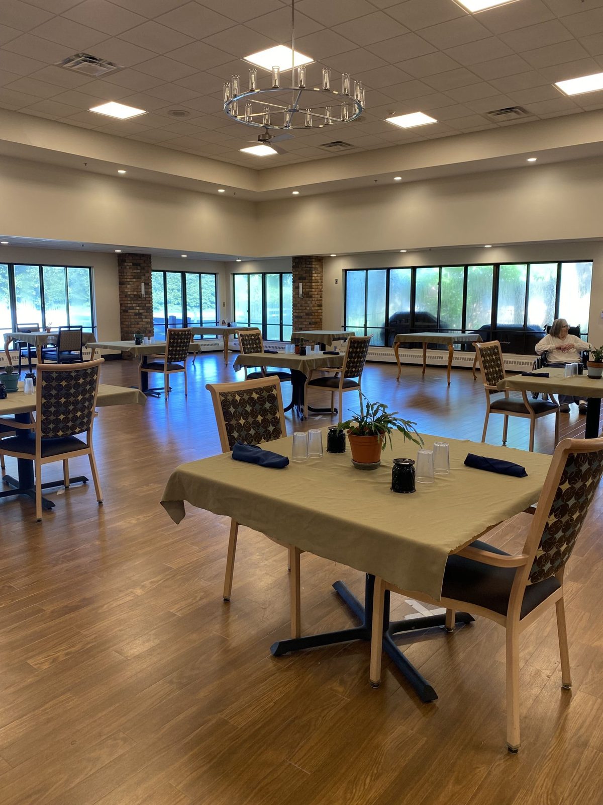 Brickyard Healthcare - Fountainview Care Center photo 3