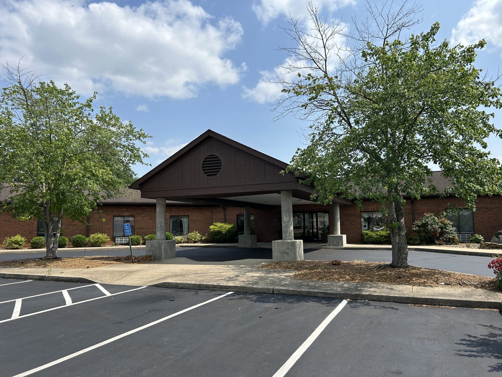 Brickyard Healthcare - Woodlands Care Center photo 2