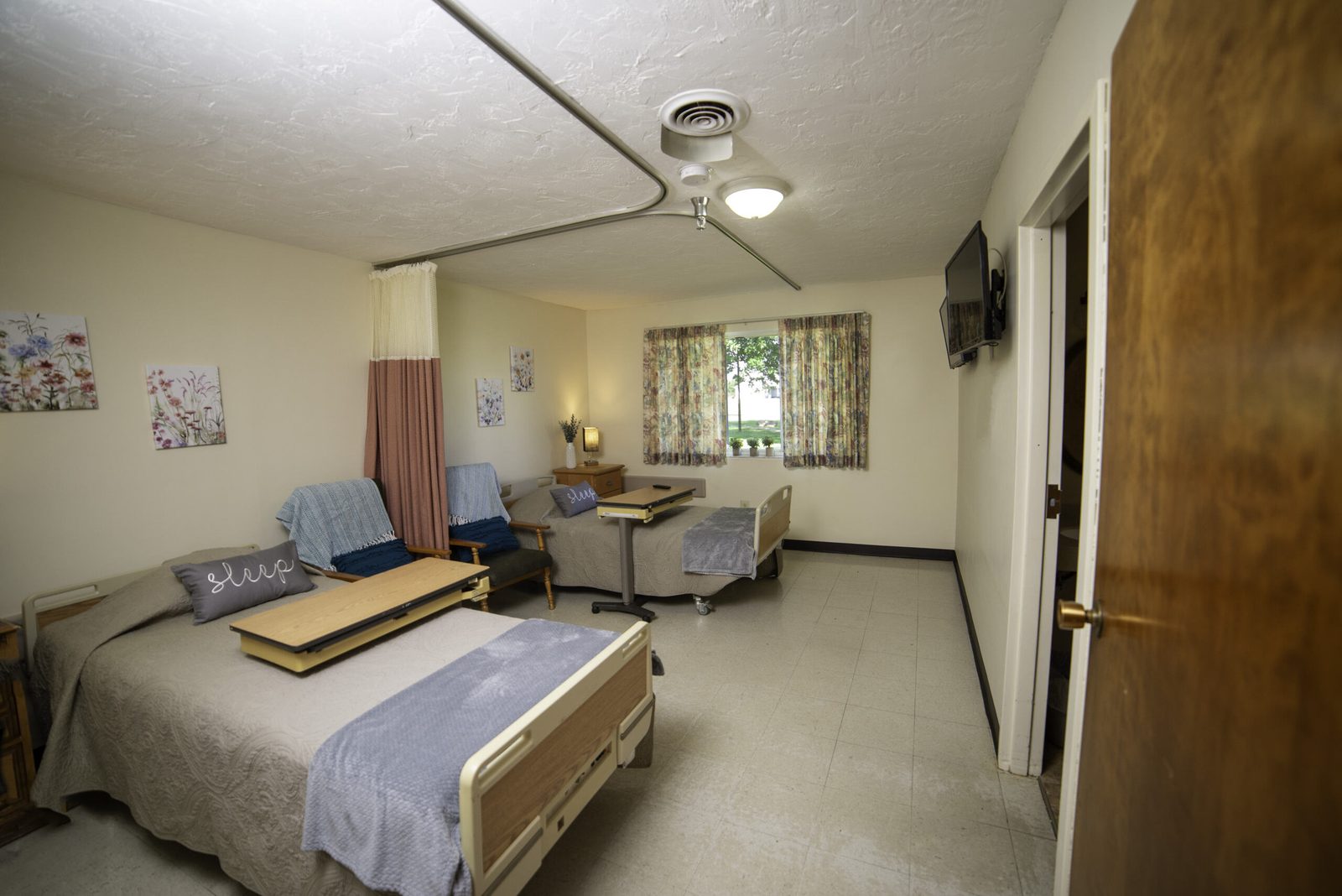 Manderley Health Care Center photo 7