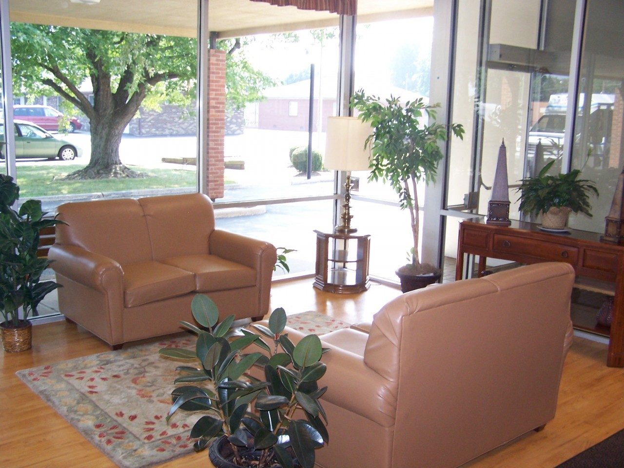 Miller's Merry Manor - Marion photo 2