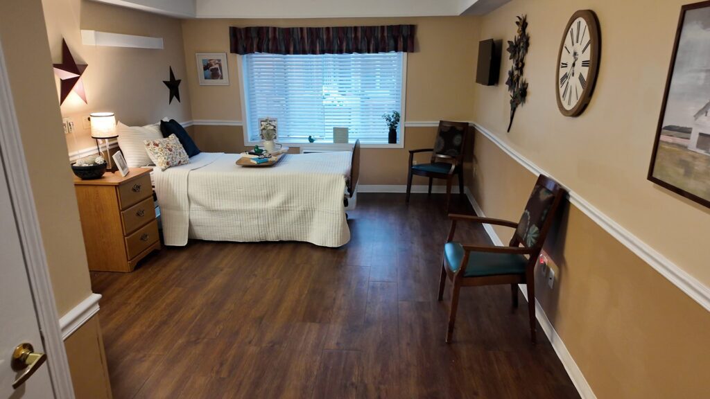 Riverside Village photo 8