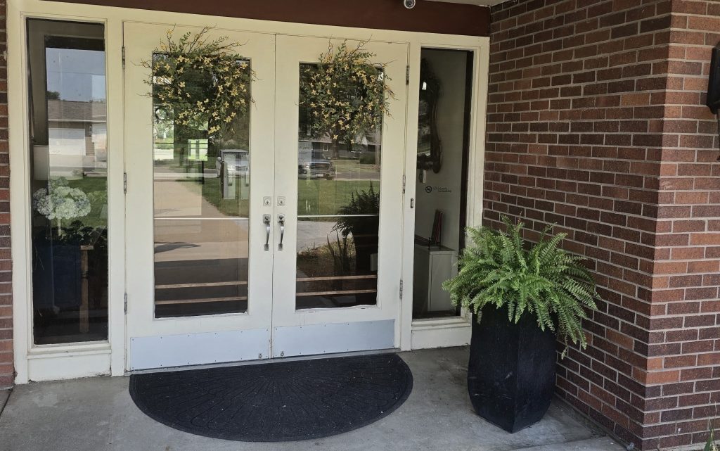 Crestview Nursing & Residential Living photo 1