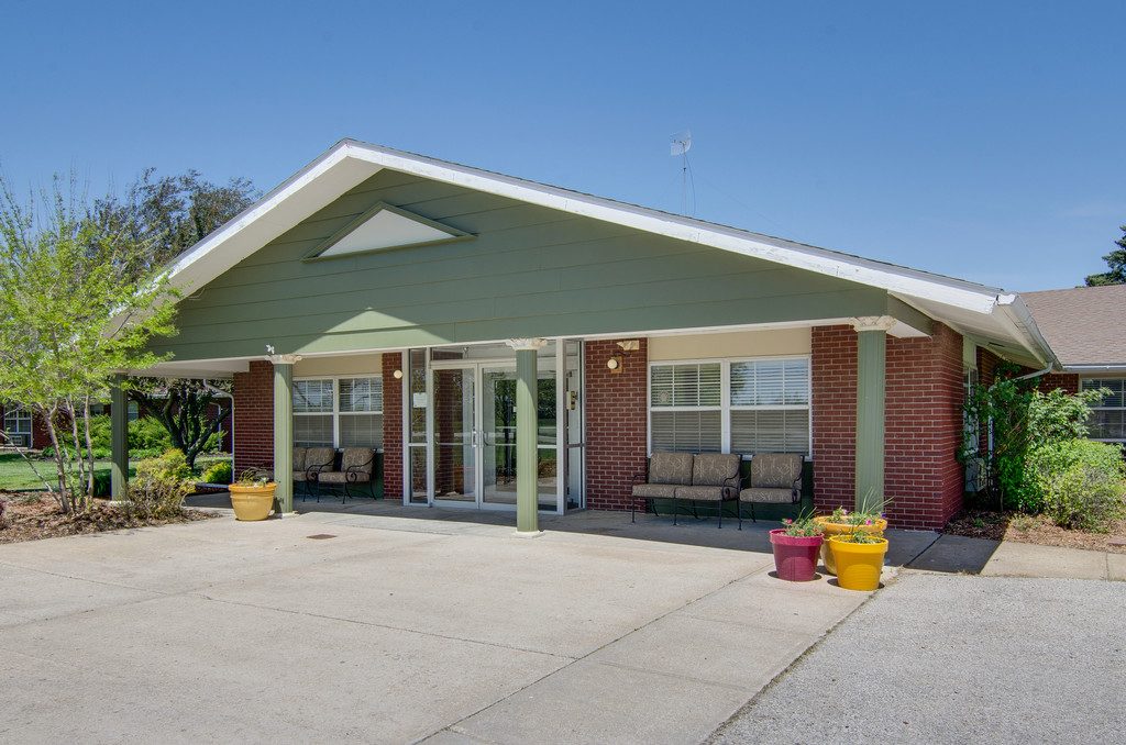 Moran Manor photo 2