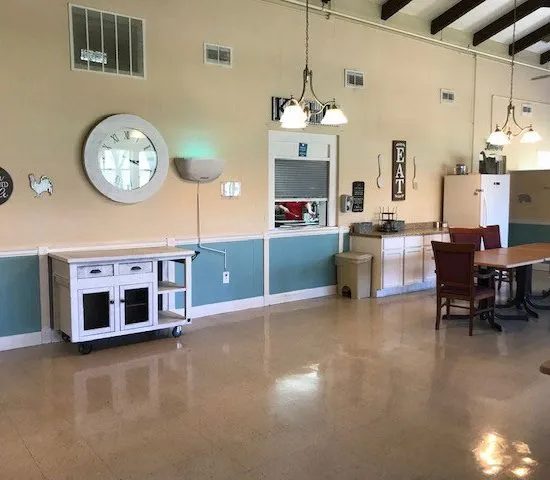 Bedford Health Care Center photo 4