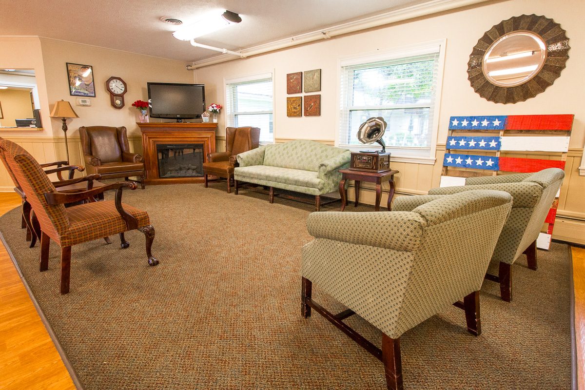 Signature Healthcare at Colonial Rehab & Wellness photo 2