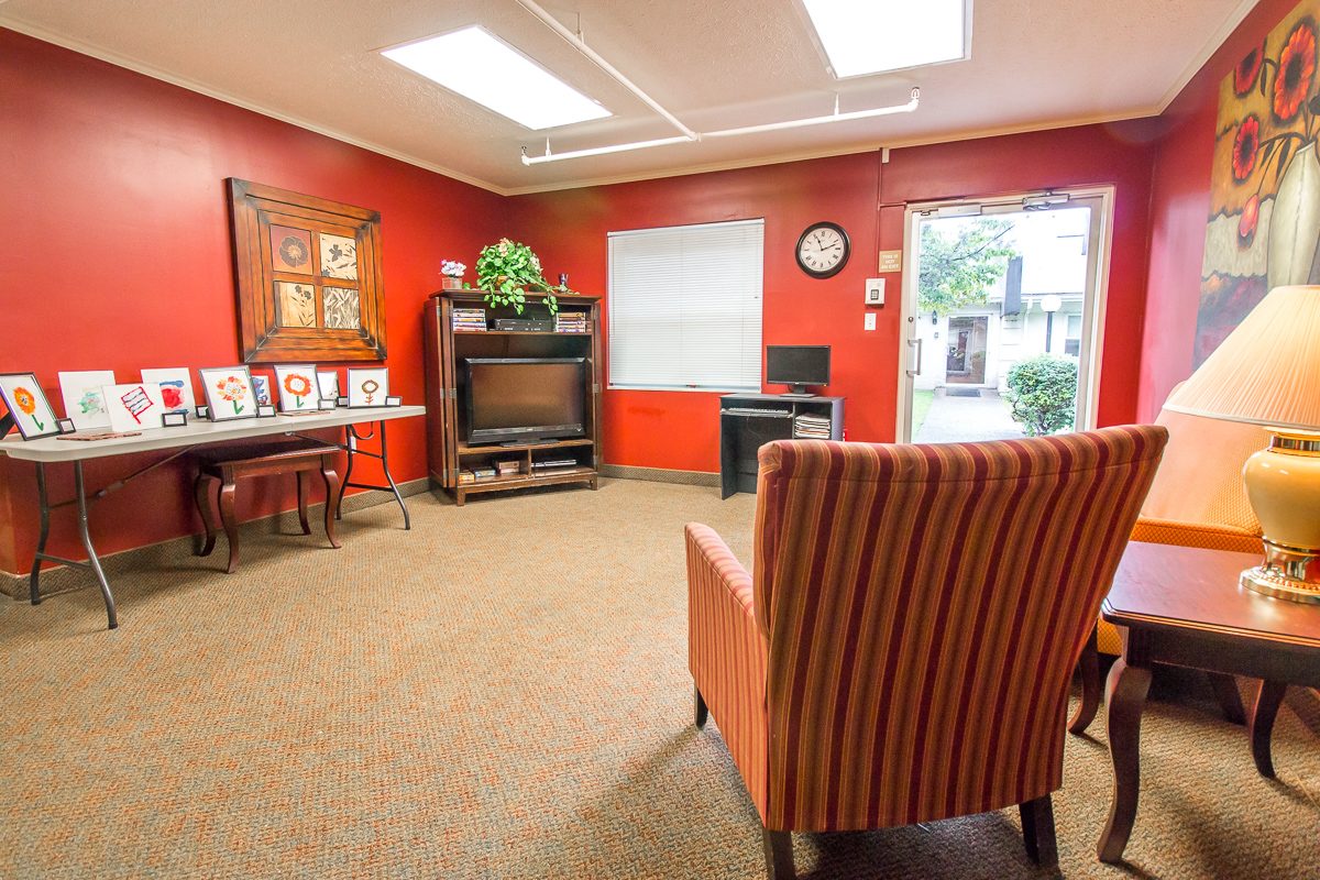 Signature Healthcare at Colonial Rehab & Wellness photo 3