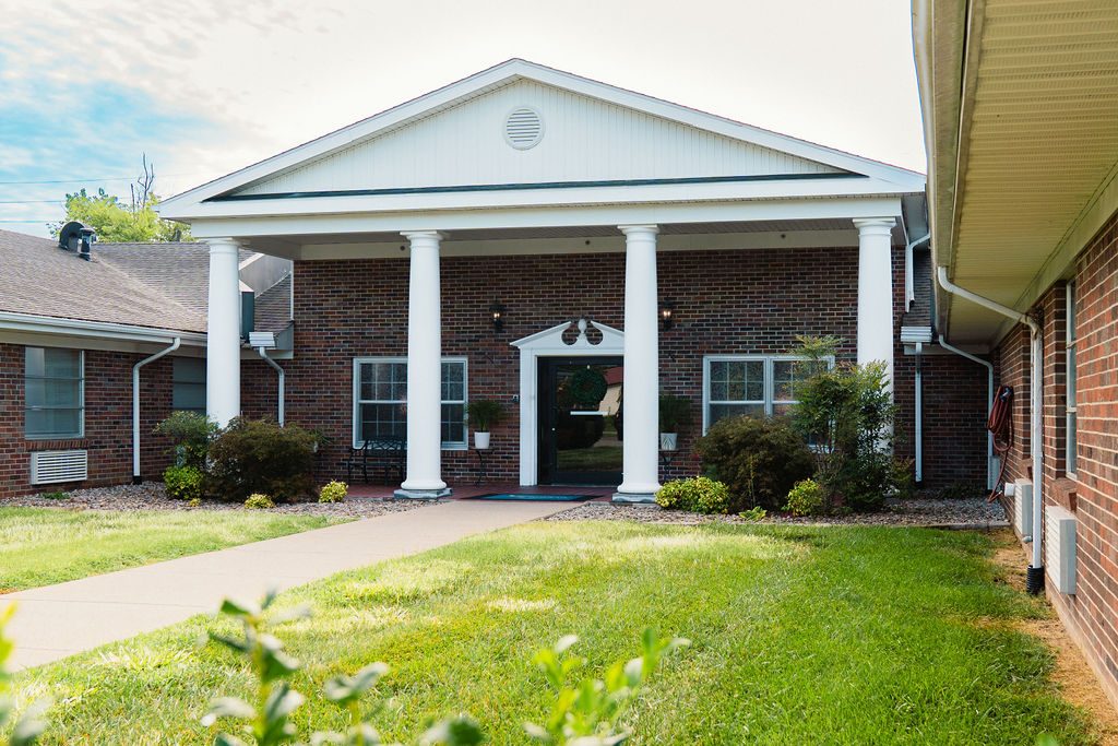 Signature Healthcare of Glasgow Rehab & Wellness C photo 2