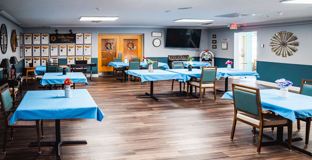Signature Healthcare of Carrollton Rehab & Wellnes photo 4