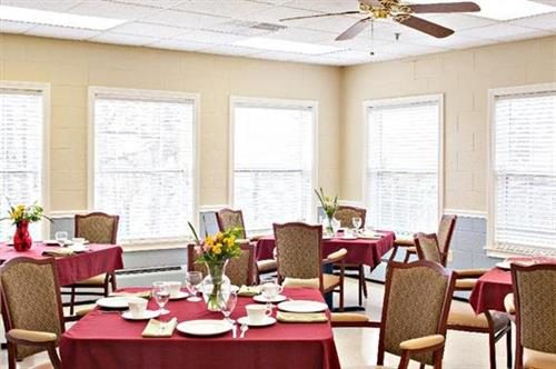 Park Grove Nursing and Rehabilitation Center photo 4