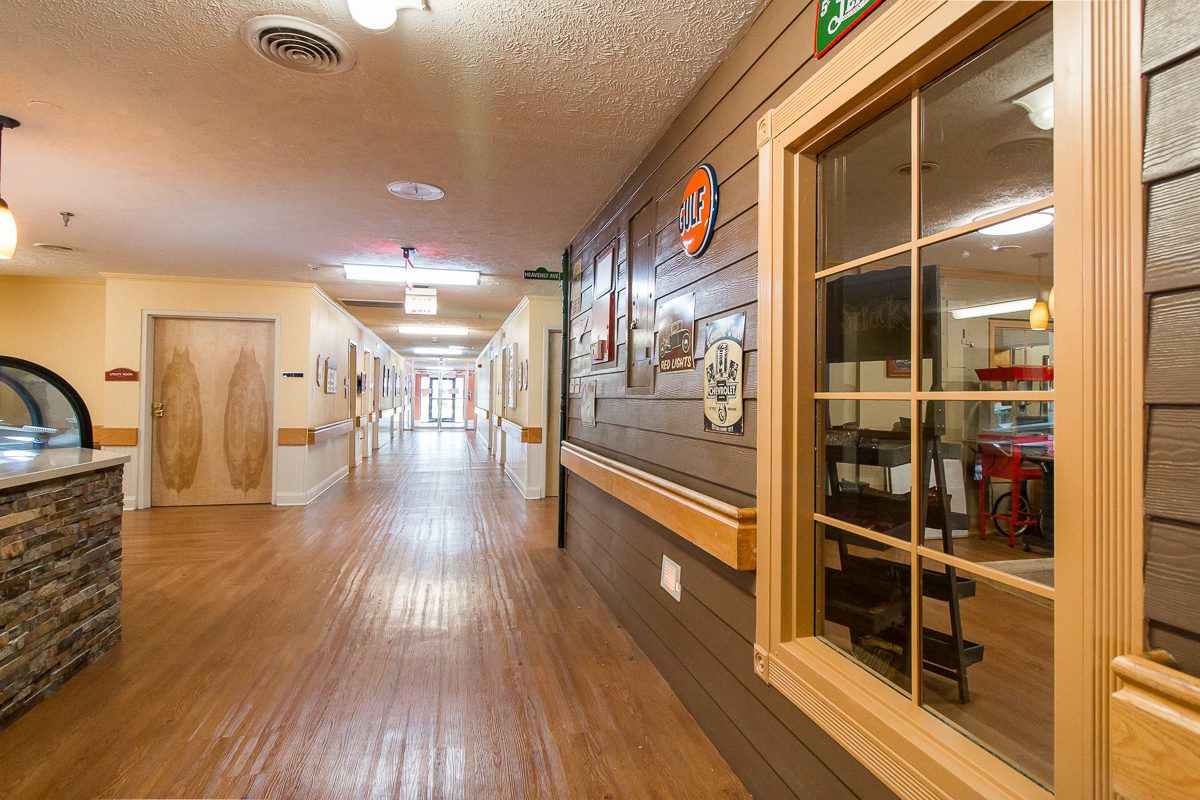 Harrodsburg Health Care Center photo 4